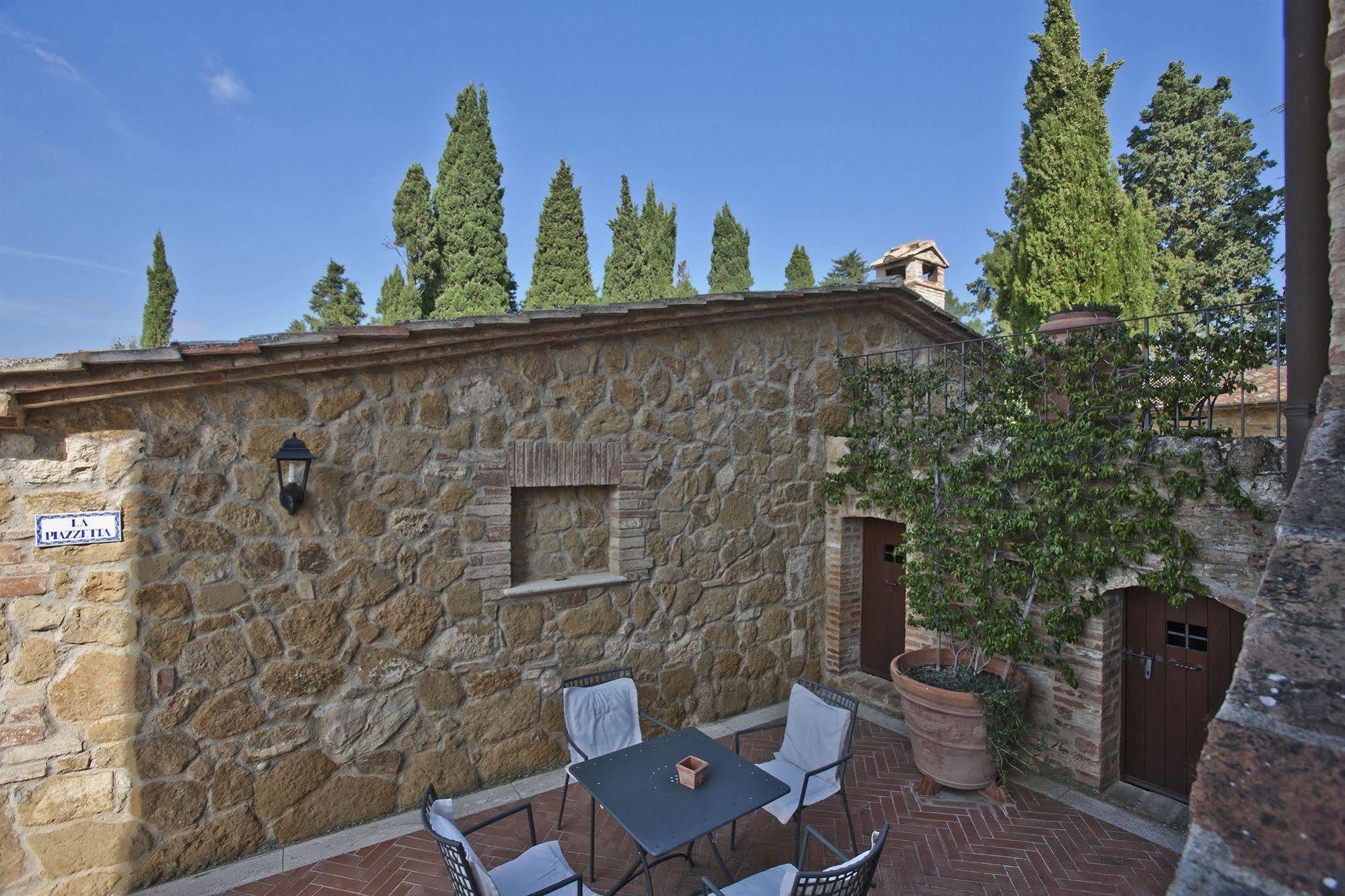 Montorio Vila Montepulciano Stazione Exterior foto
